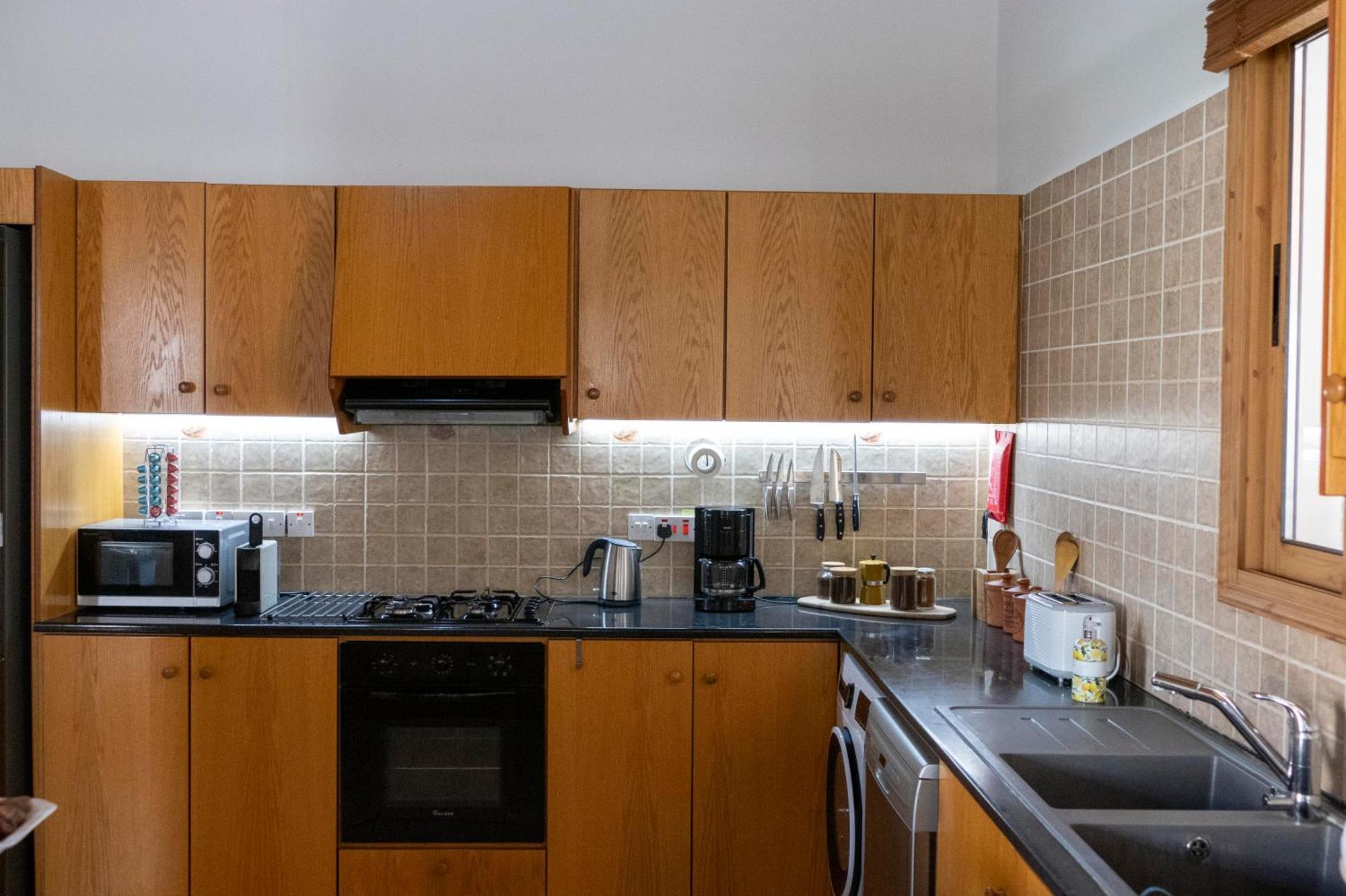 Gaia Residence, Peristerona, Polis Chrysochous 파포스 외부 사진